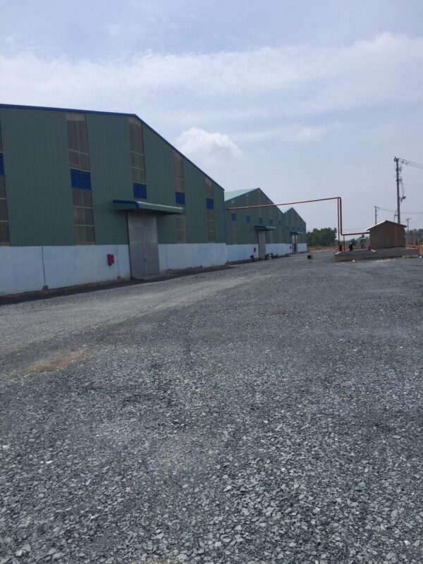 Cho thuê kho xưởng giá rẻ dt từ 5.000m2 đến 10.000m2 KCN Huyện Đức Hòa