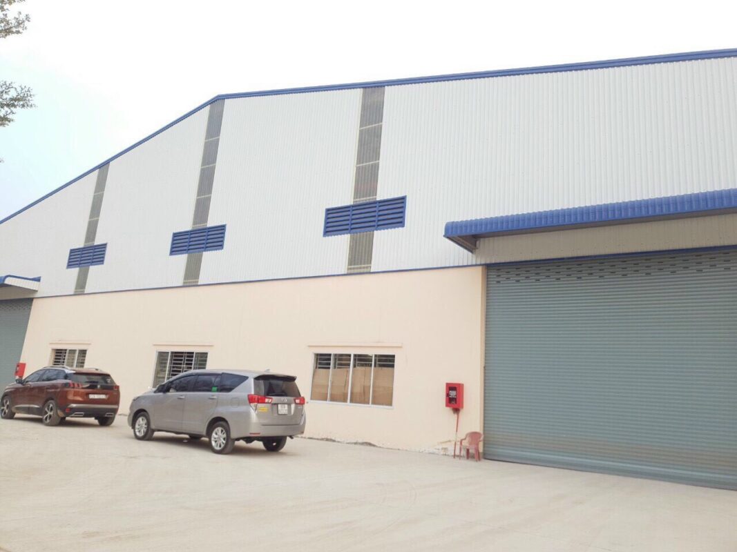 Xưởng bán giá tốt 5760m2 cụm công nghiệp Huyện Đức Hoà, Long An