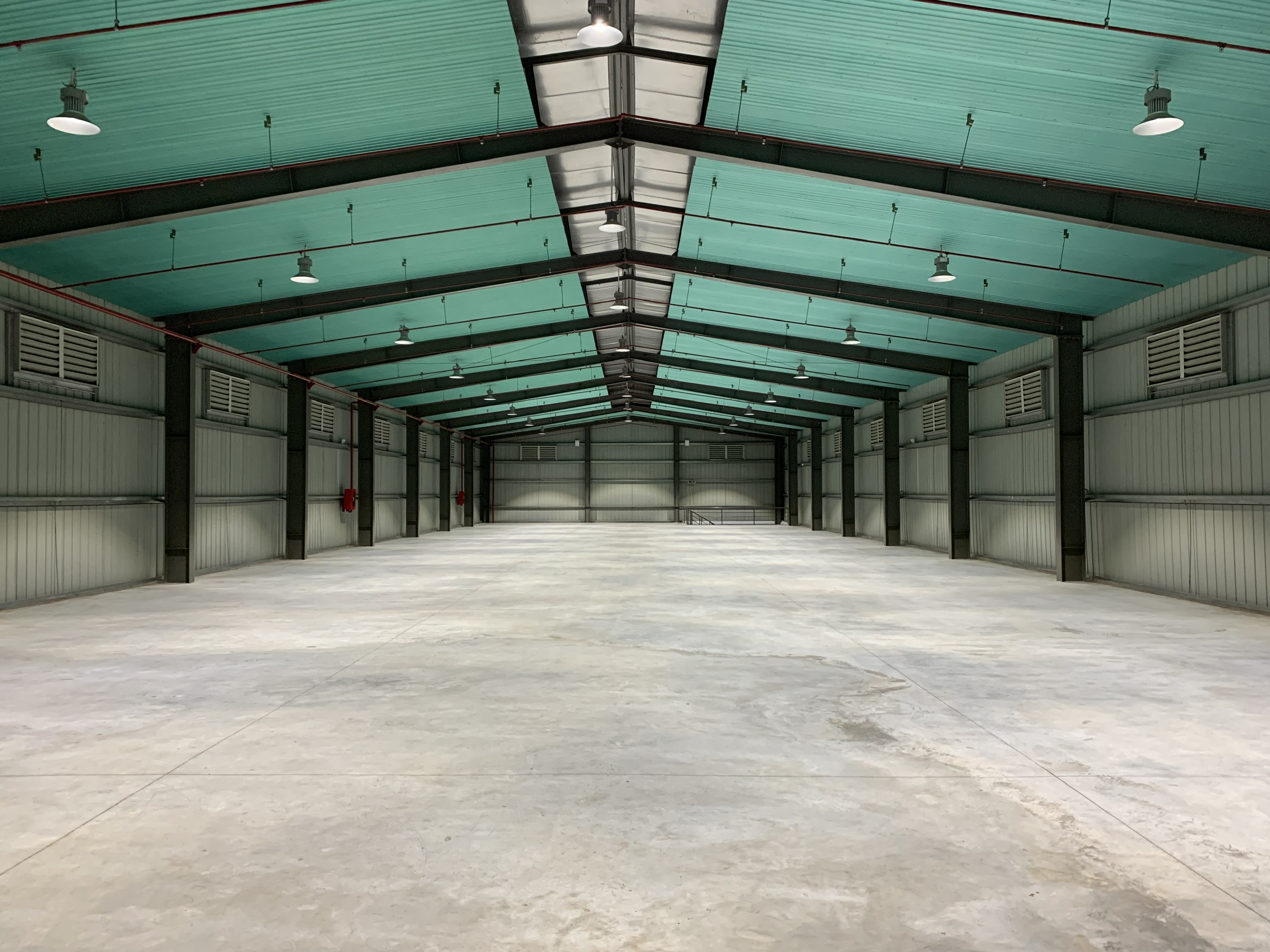 Kho xưởng cho thuê khu công nghiệp Hiệp Phước Nhà Bè 1856m2