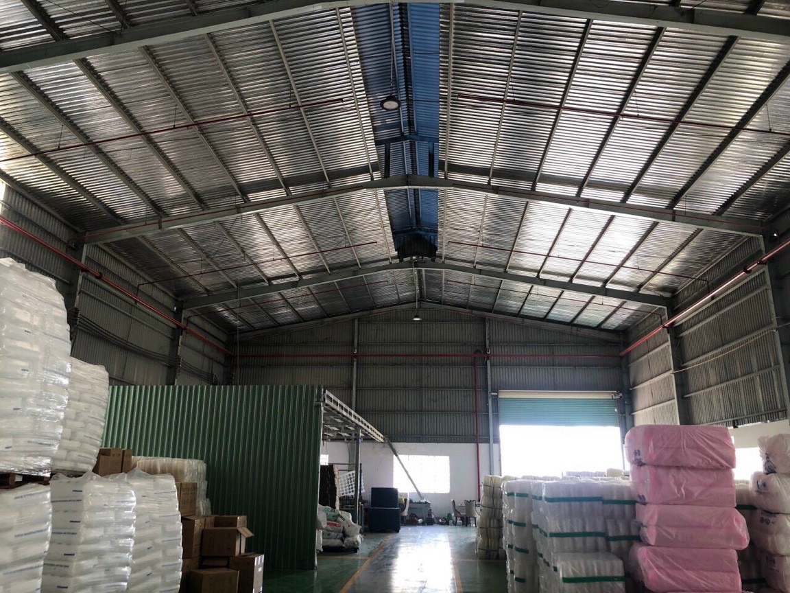 Kho xưởng nhỏ cho thuê quận Bình Tân 300m2 – 500m2 đến 1000m2