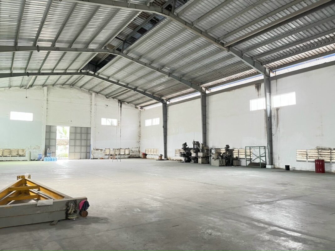 Kho xưởng nhỏ cho thuê 500m2- 1000m2 khu công nghiệp Vĩnh Lộc