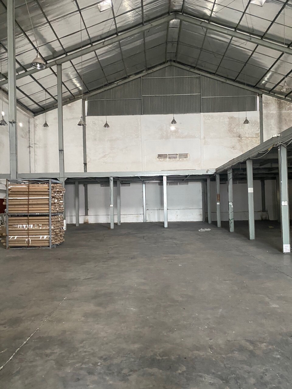 Cho thuê xưởng 1200m2 Bình Trị Đông, Bình Tân giá rẻ