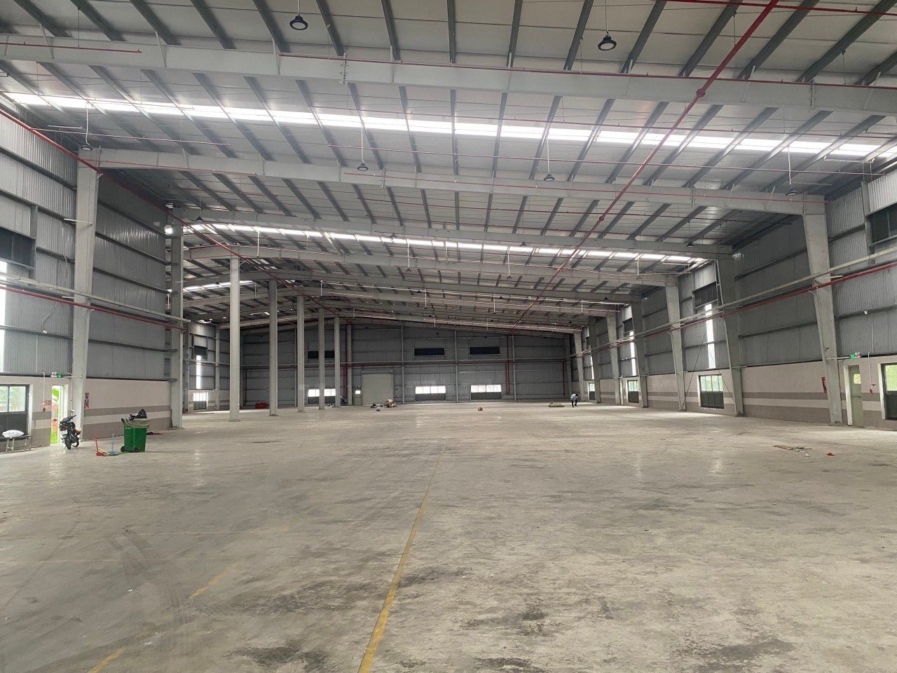 Kho nhà xưởng cho thuê 3600m2 kcn Thuận Đạo, huyện Bến Lức, Long An