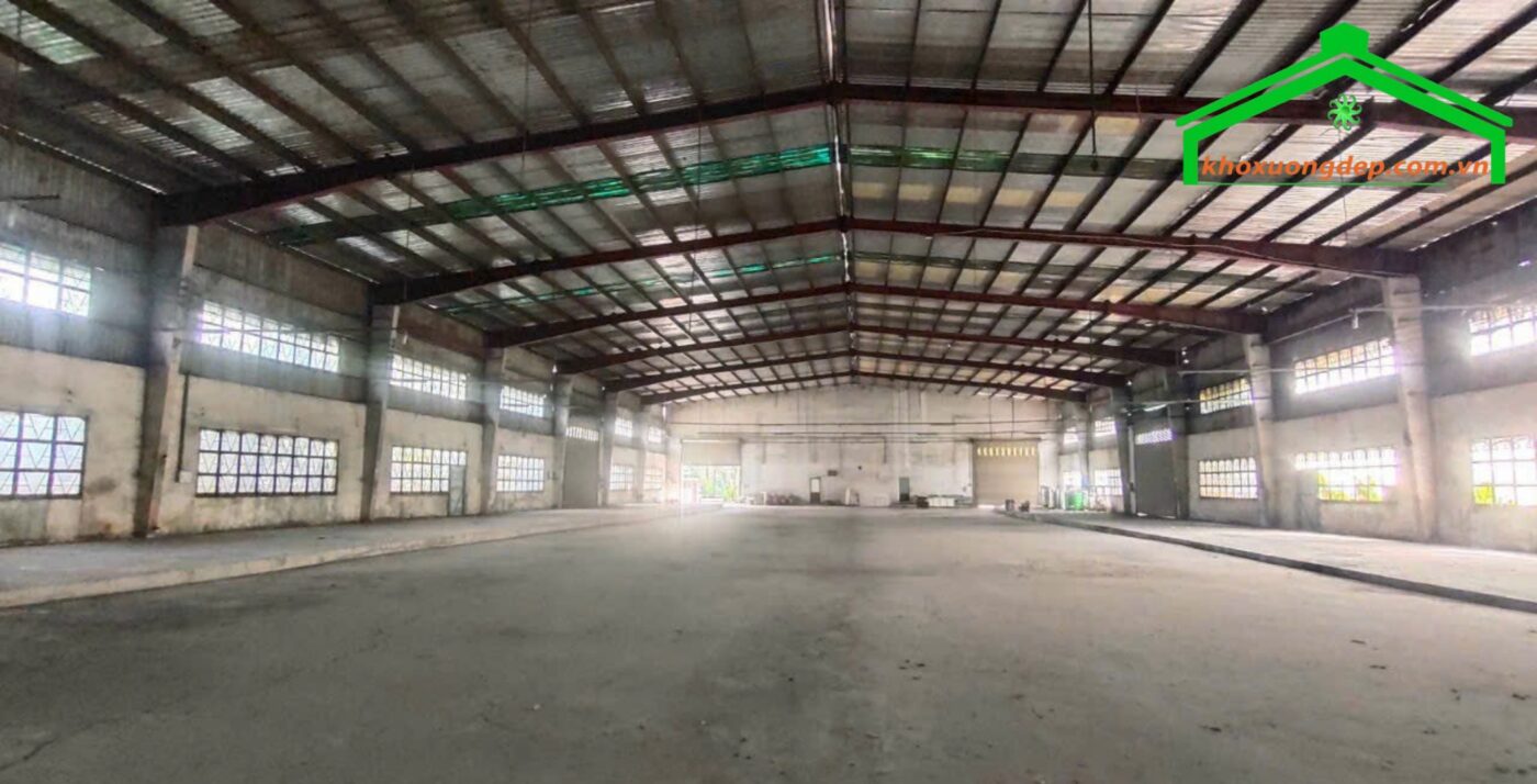 Cho thuê kho xưởng 2500m2 trong KCN Tân Bình, HCM