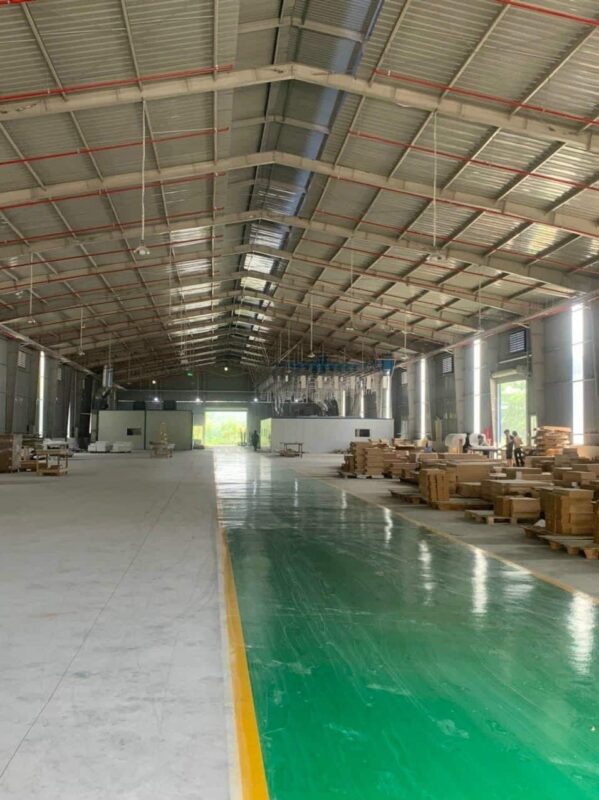 Bán nhà xưởng mặt tiền góc 3600m2 kcn Thái Hòa 2