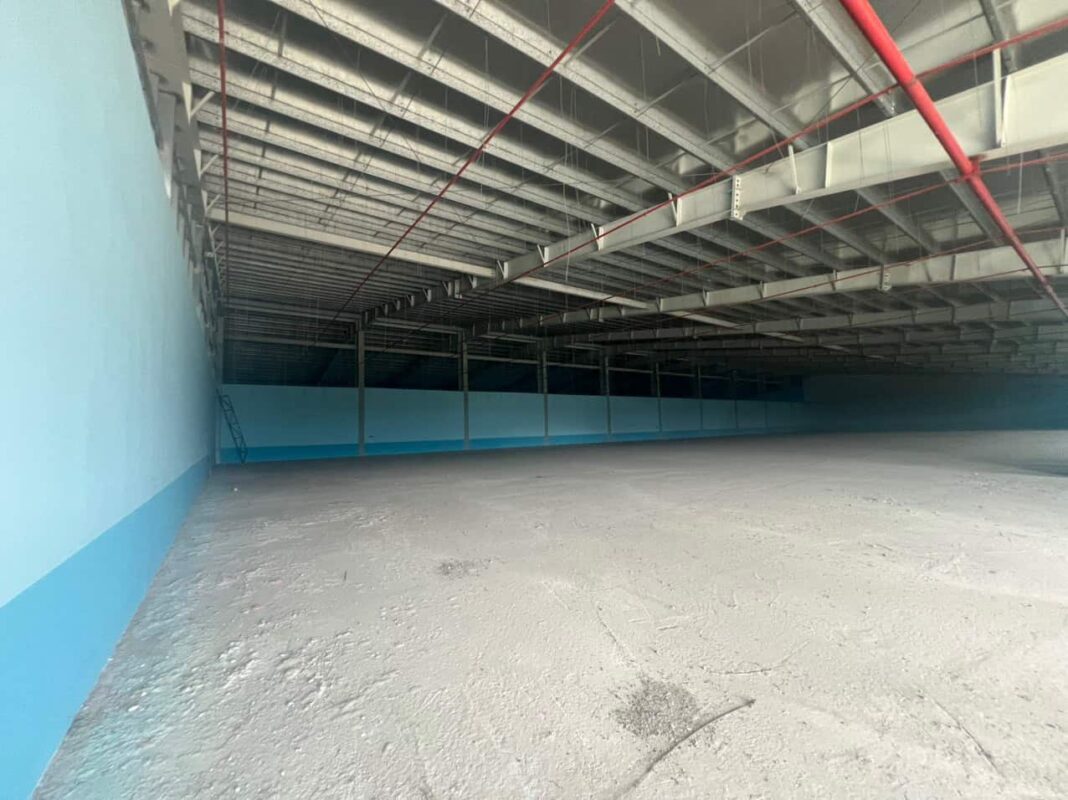 Bán hoặc cho thuê nhà xưởng 13,500m2 trong KCN Hải Sơn, Đức Hoà, Long An