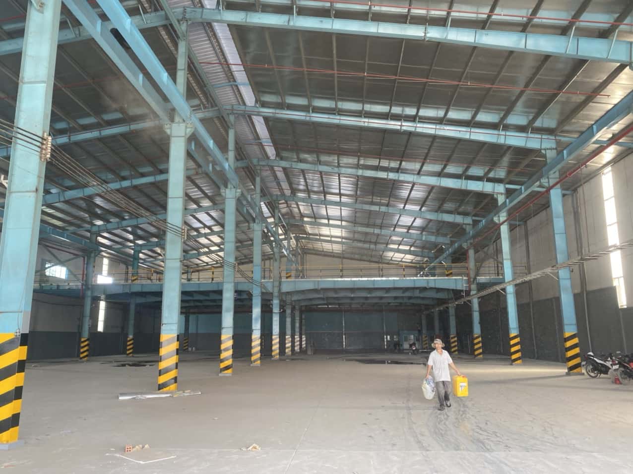 Cho thuê kho xưởng 4.000 m2 Tân Hiệp, Tân Uyên, Bình Dương