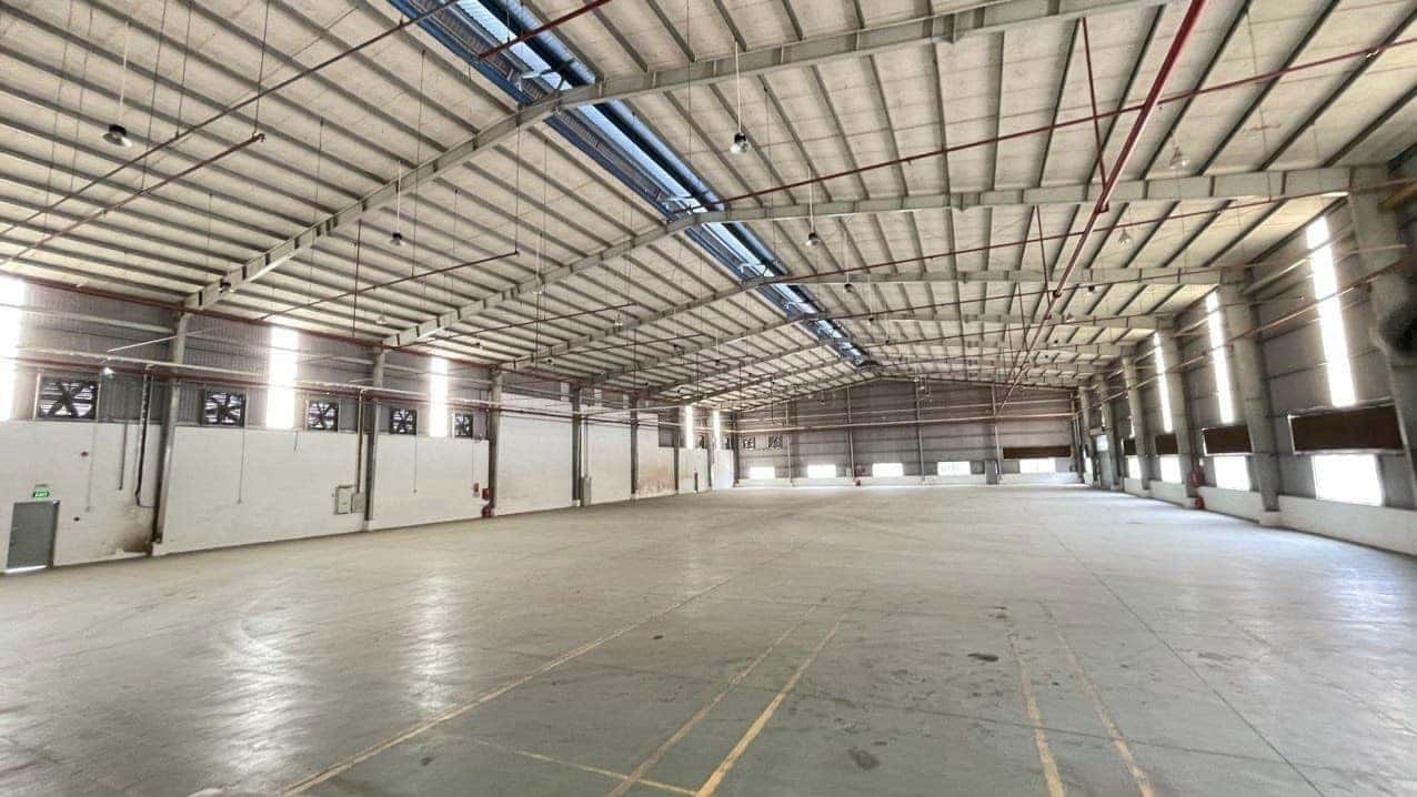 Cho thuê kho xưởng 4000m2 trong KCN Sóng Thần 3, Bình Dương