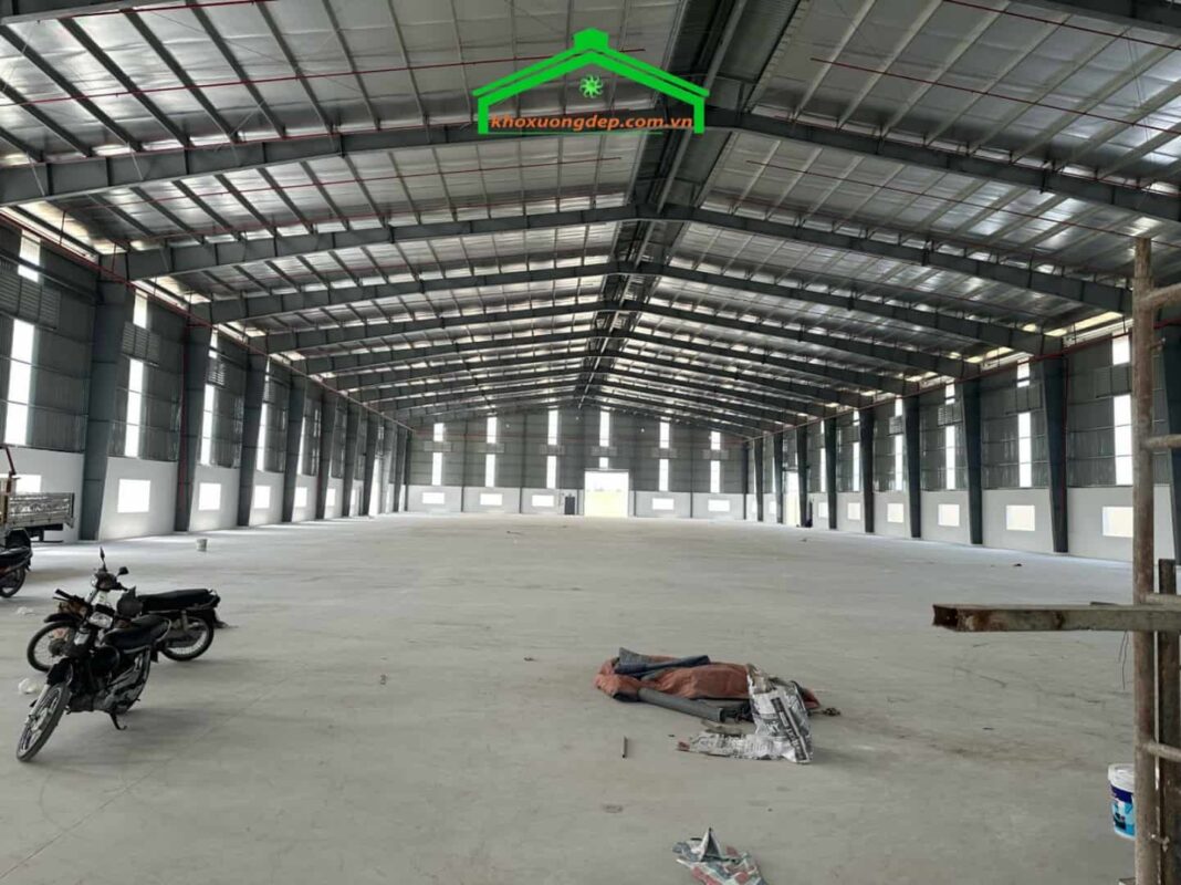 Cho thuê kho xưởng 1200m2 Quốc lộ 1A, Bình Tân sạch đẹp