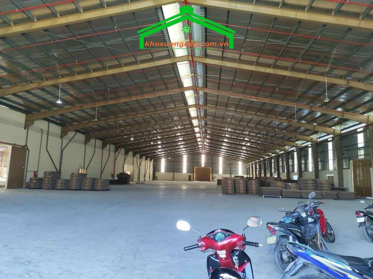 Cho thuê nhà xưởng 3500m2 Tân Uyên, Bình Dương giá tốt