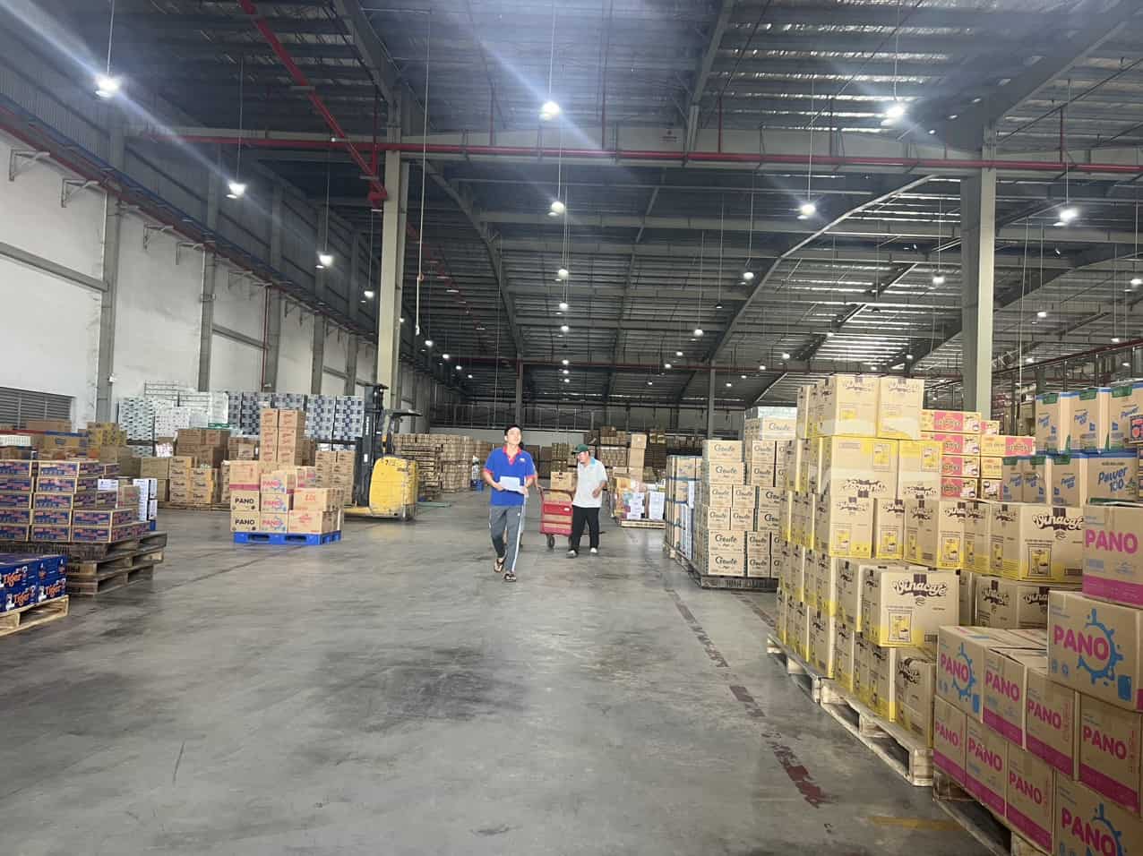 Cho thuê kho 1300m2-2500m2 gần Nguyễn Văn Linh, quận 8