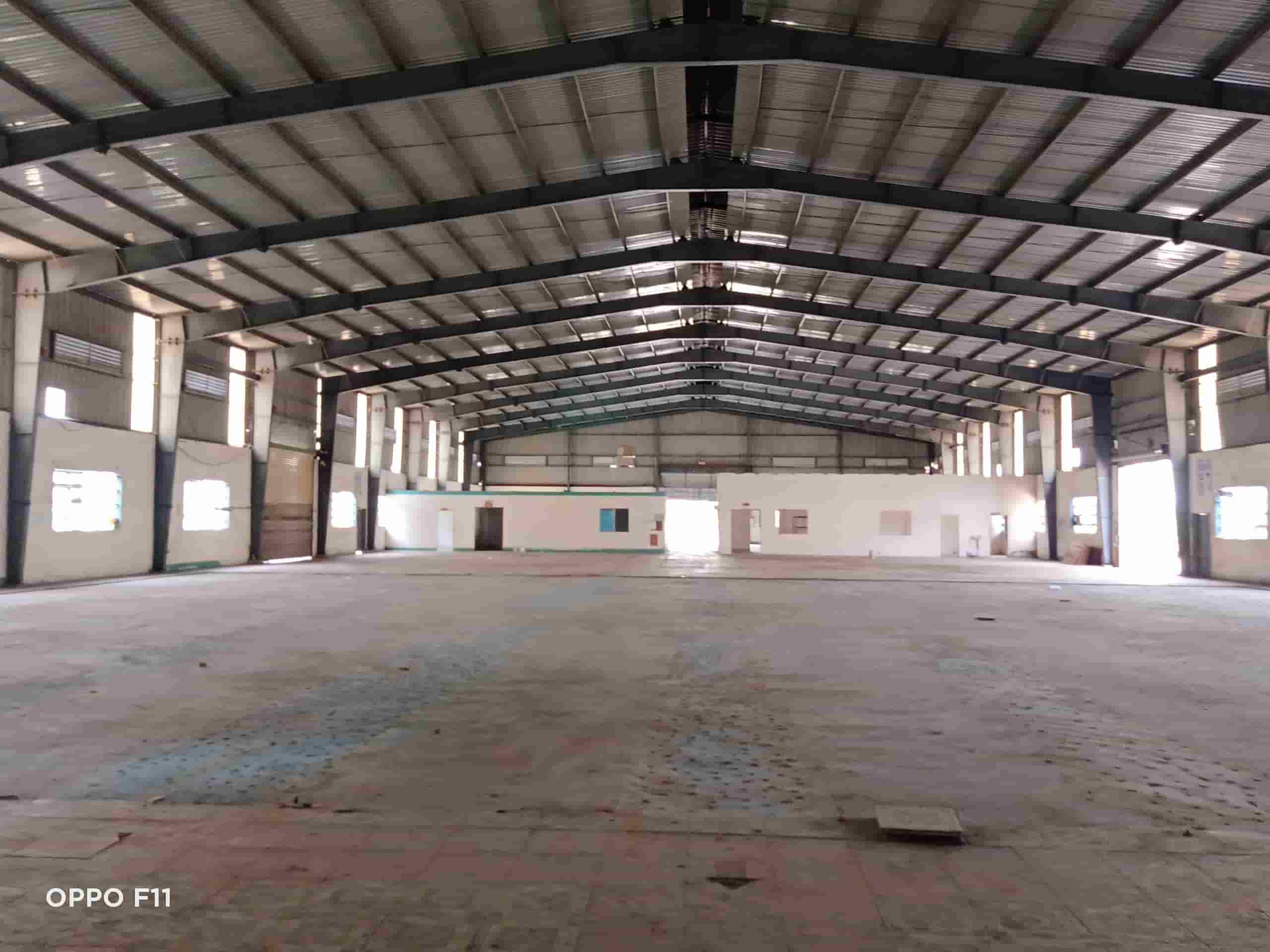 Cho thuê kho xưởng 2500m2 cụm Phú Tân, Đức Hoà, Long An