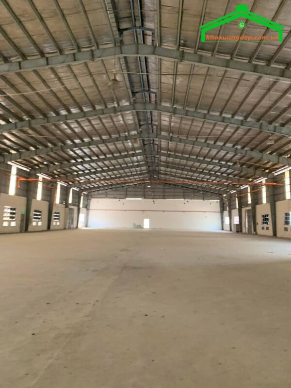 Cho thuê kho xưởng 3000m2 KCN Vĩnh Lộc, Bình Chánh giá tốt