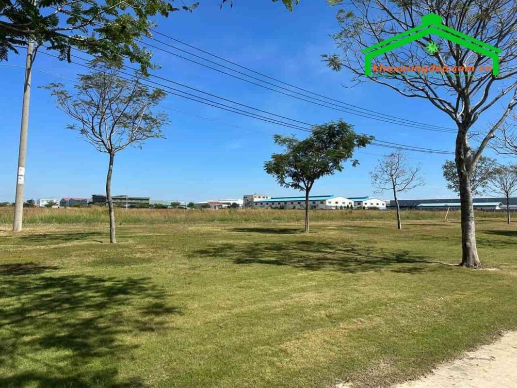 Bán đất 100000m2 đất công nghiệp trong KCN VSIP2, Tân Uyên, Bình Dương