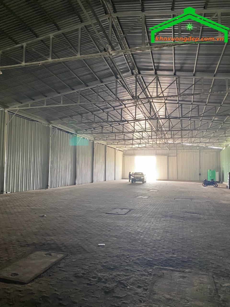 Cho thuê kho xưởng 675m2 mặt tiền Trần Văn Giàu, Lê Minh Xuân, Bình Chánh