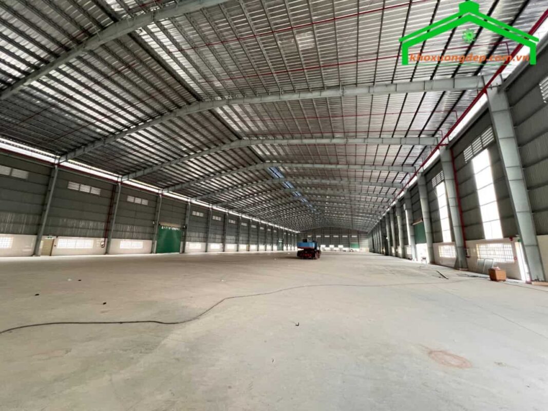 Bán kho xưởng 9.360 m2 KCN Nam Tân Uyên, Bình Dương