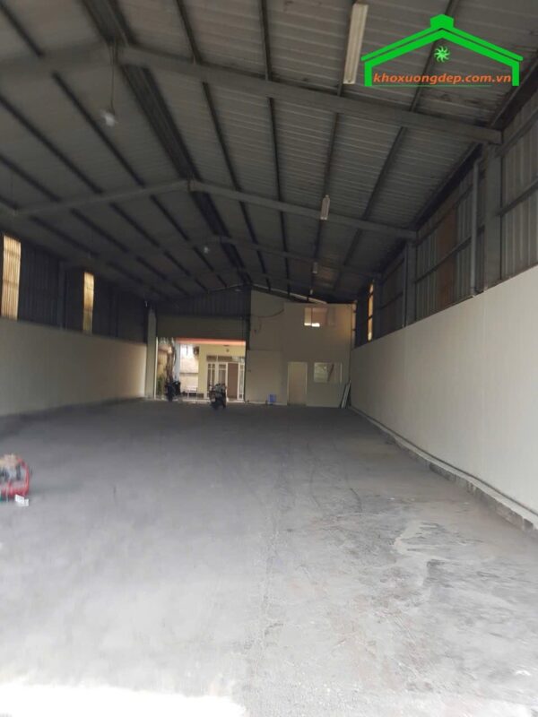 Cho thuê kho xưởng 600m2 mặt tiền tại Phạm Văn Hai, Bình Chánh