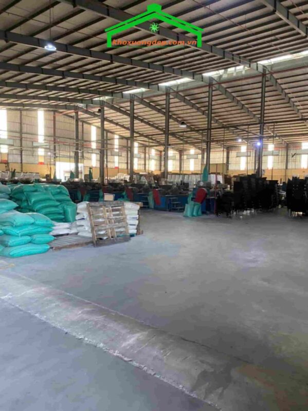 Bán nhà xưởng sản xuất phân bón 10.000m2 KCN Đức Hoà 3, Long An
