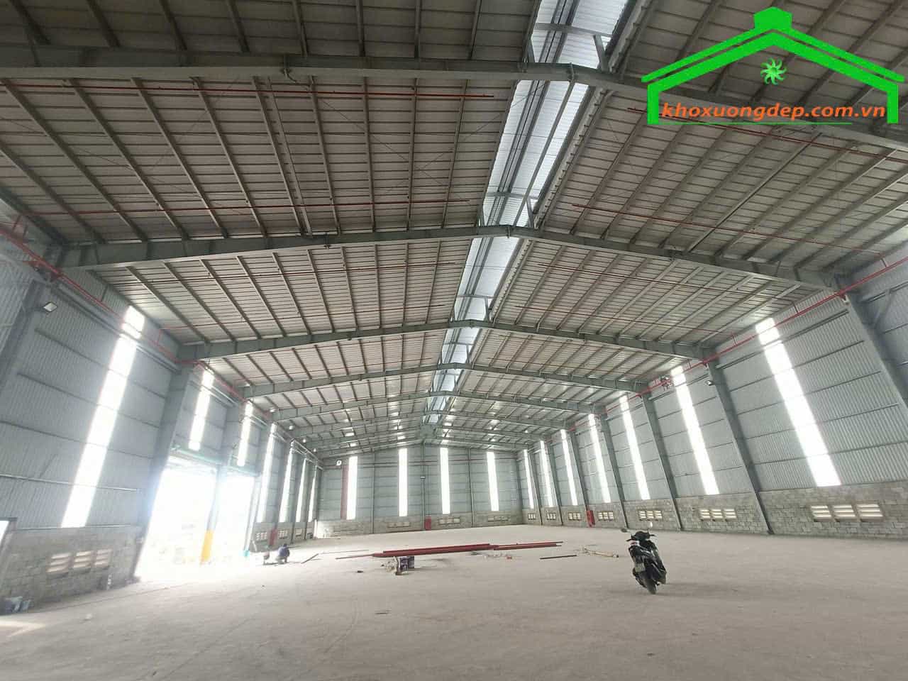 Cho thuê kho xưởng 7000m2 tại Dĩ An, Bình Dương