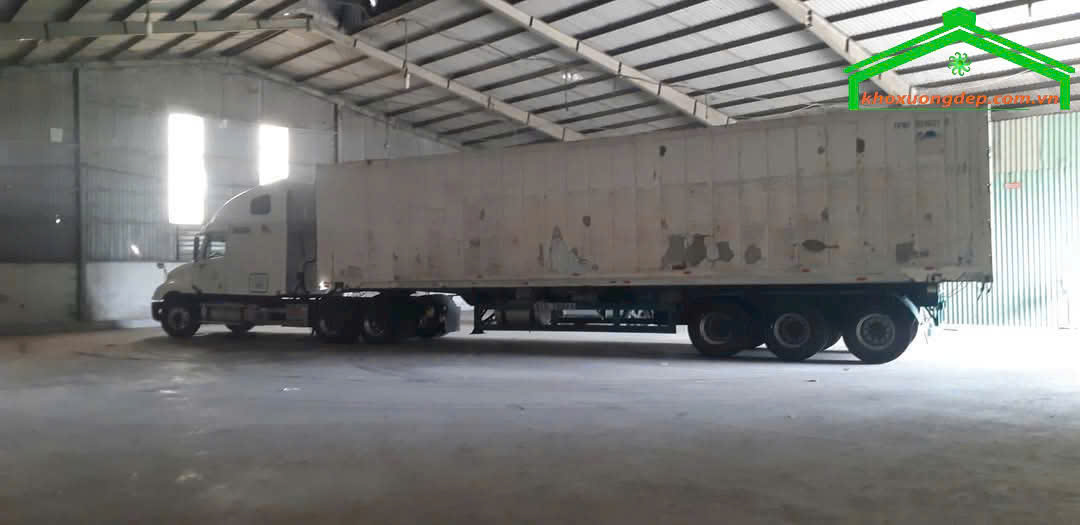 Cho thuê kho xưởng 1000m2 mặt tiền tại Mỹ Phước, Dĩ An, Bình Dương