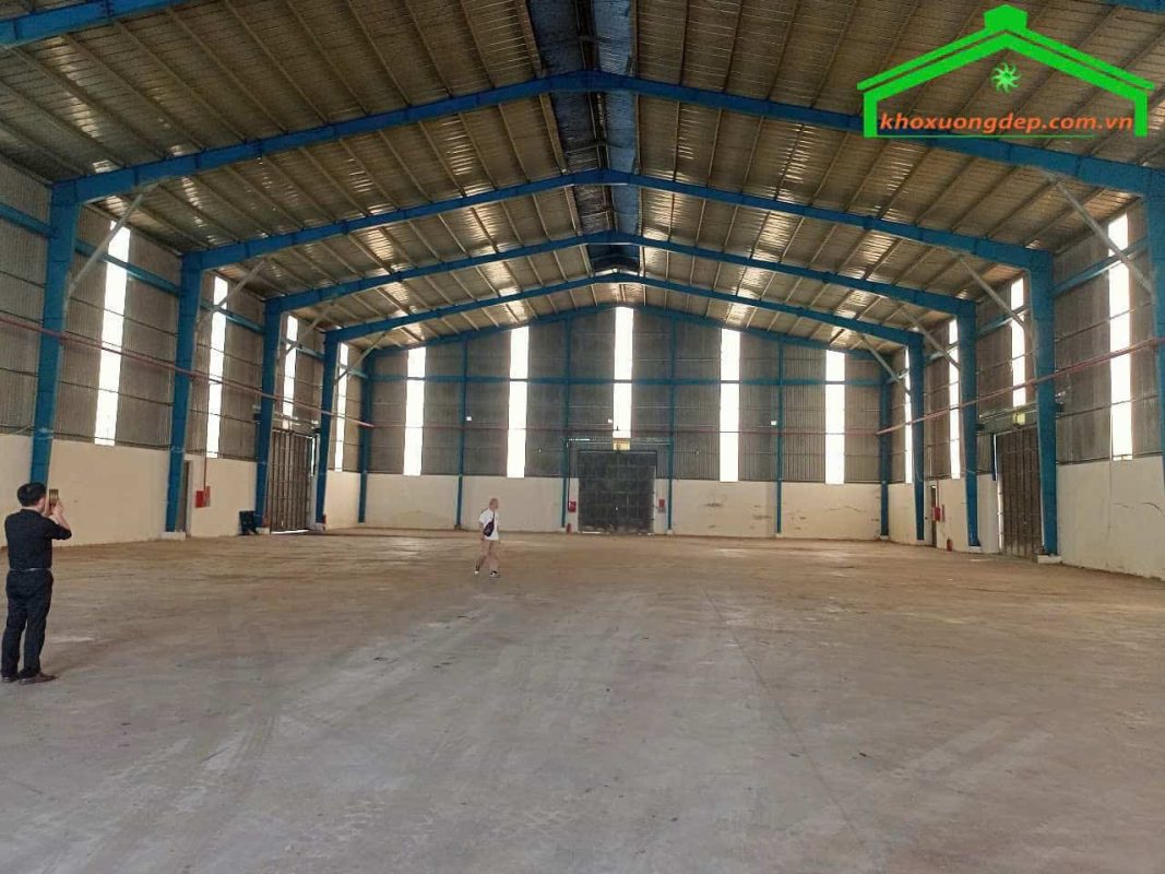 Cho thuê kho xưởng 2900m2 Lương Bình, Bến Lức, Long An
