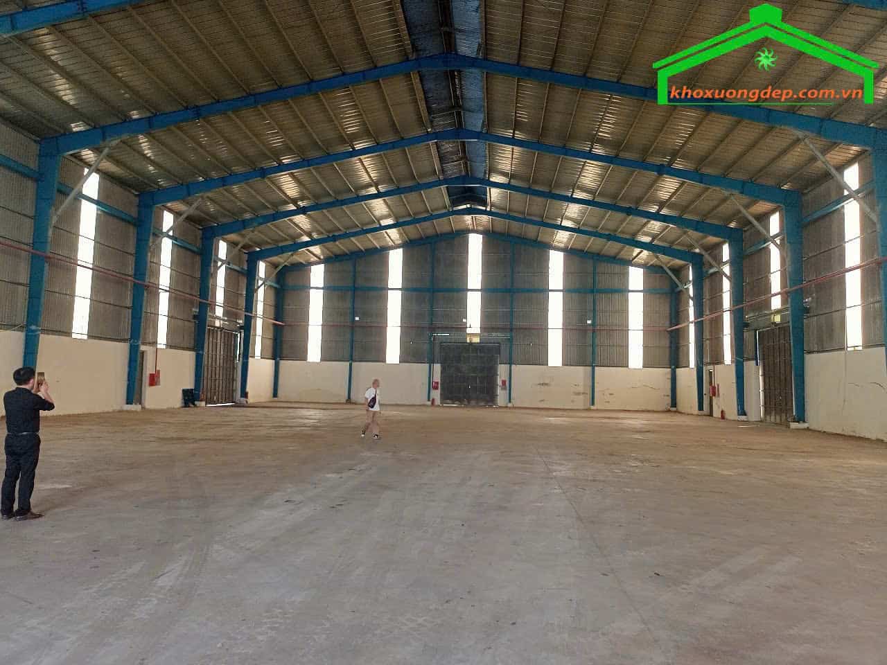 Cho thuê kho xưởng 2900m2 Lương Bình, Bến Lức, Long An