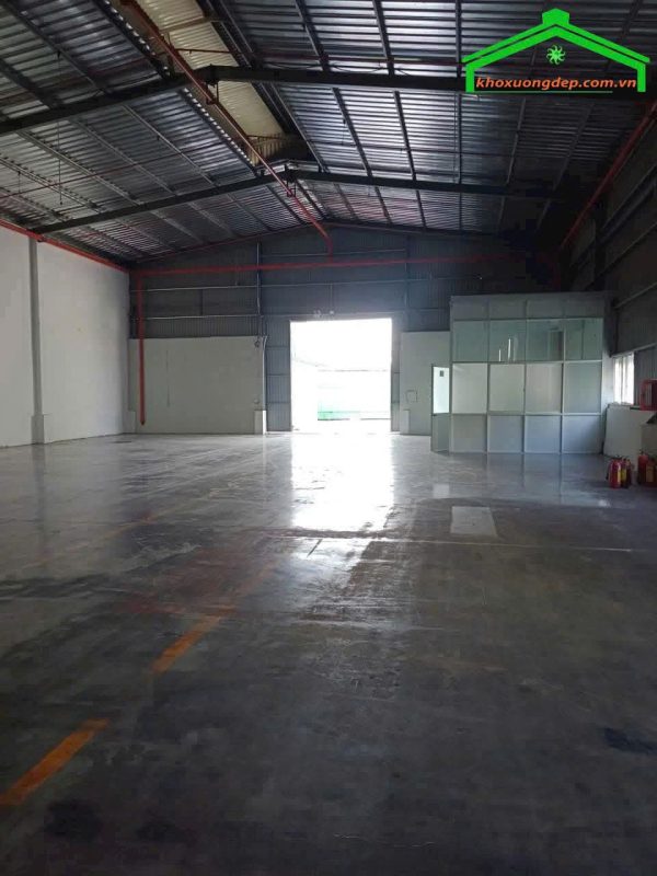 Cho thuê kho xưởng 5000m2 tại Tân Uyên, Bình Dương