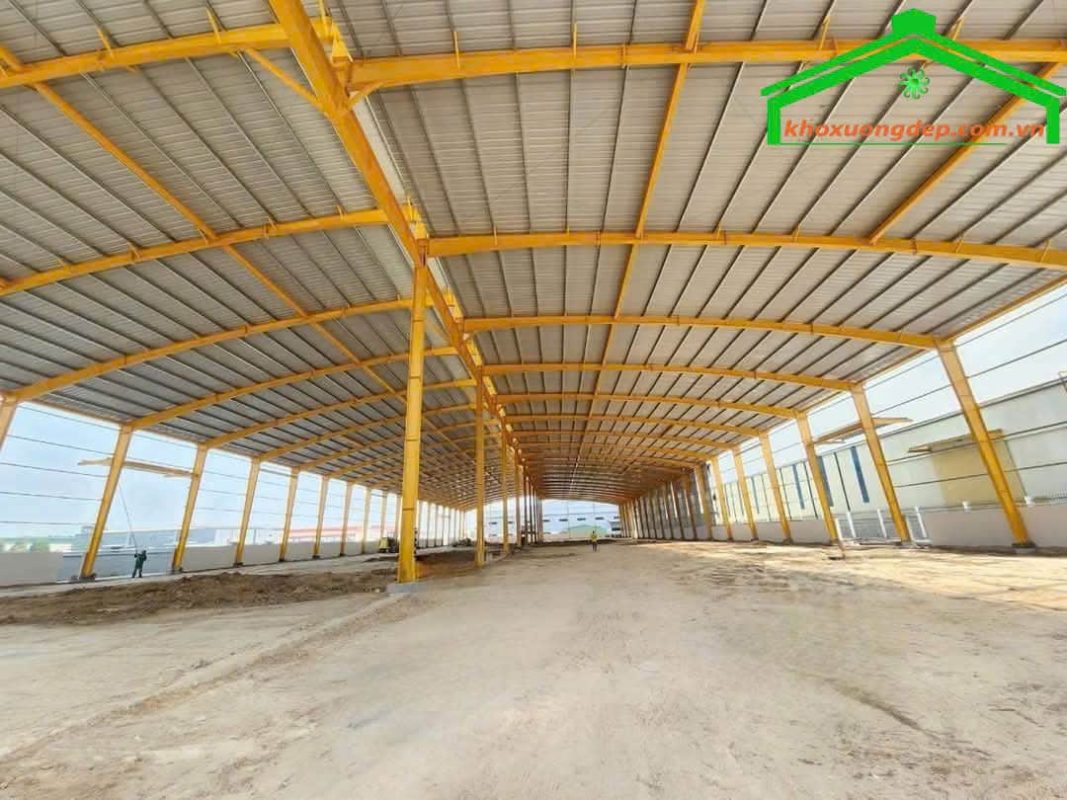 Cho thuê kho xưởng 10300m2 KCN Bàu Bàng, Bình Dương