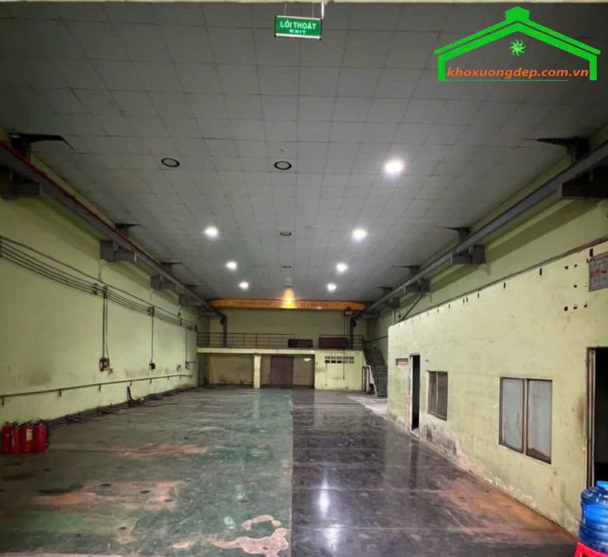 Cho thuê kho xưởng 700m2 Lê Đình Cẩn, Tân Tạo, Bình Tân