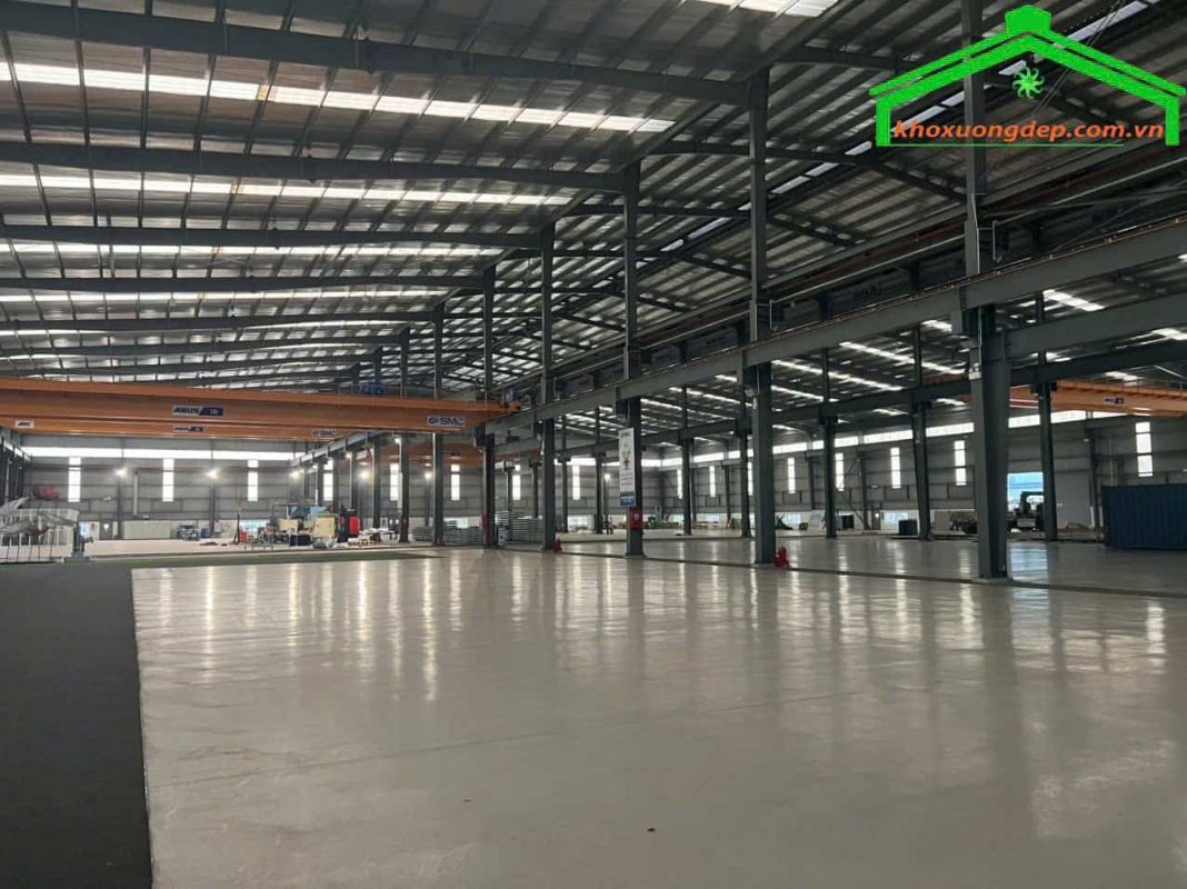Cho thuê kho xưởng 17448m2 khu Bùi Văn Ngọ, Đức Hòa, Long An