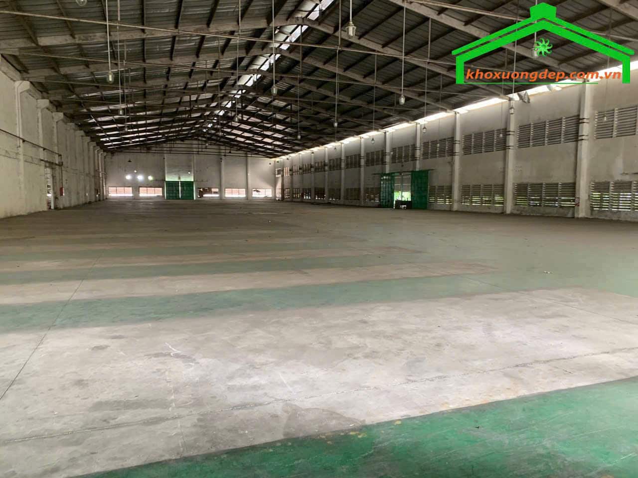 Cho thuê kho xưởng 15000m2 KCN Sóng Thần, Bình Dương