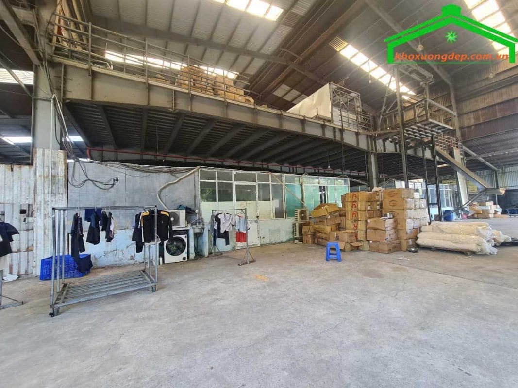 Cho thuê kho xưởng 5585m2 KCN Tân Đức, Đức Hòa, Long An