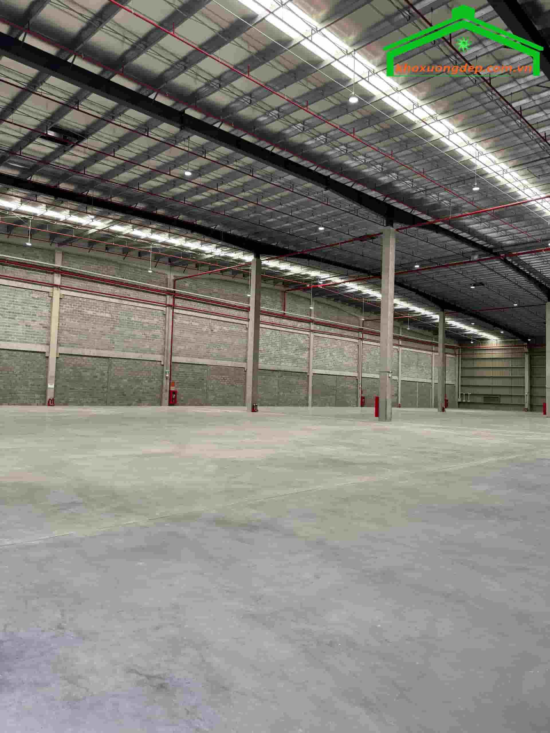Cho thuê kho xưởng 75000m2 KCN Long Hậu, Cần Giuộc, Long An