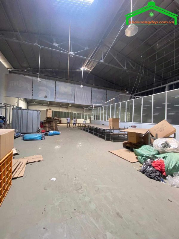 Bán/Cho thuê nhà xưởng 1100m2 tại Hương Lộ 2, Bình Trị Đông, Bình Tân
