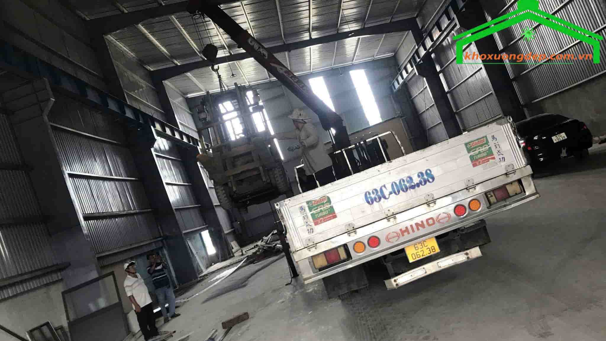 Bán nhà xưởng 2800m2 QL1A, Bến Lức, Long An