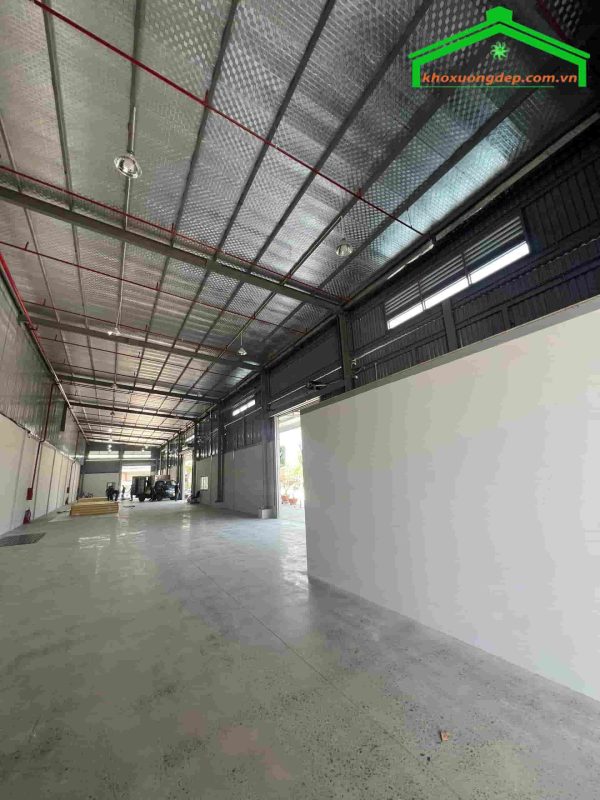 Cho thuê kho xưởng 1300m2 Nguyễn Cửu Phú, Bình Tân