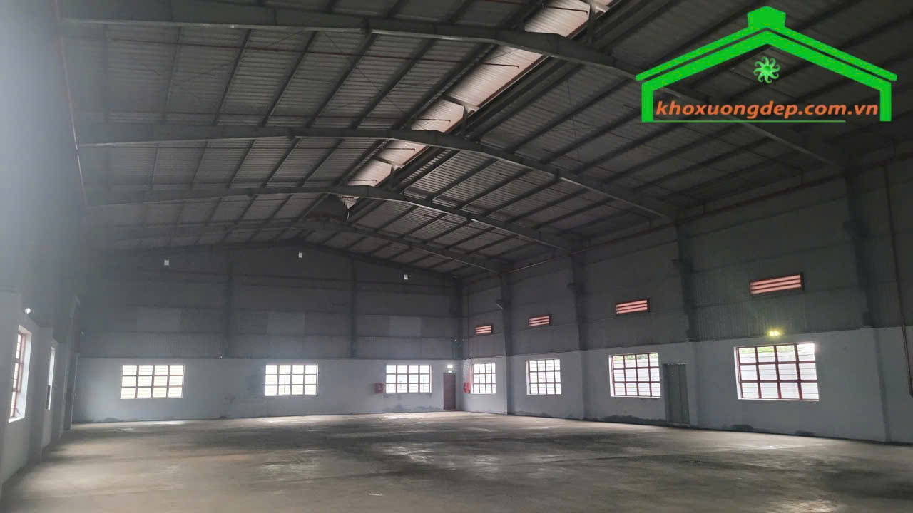 Cho thuê kho xưởng 2000m2 xã Thủ Thừa, Tây Ninh