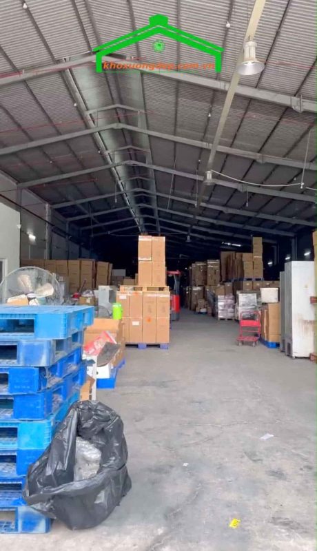 Bán nhà xưởng 2400m2 Nguyễn Cửu Phú, Tân Tạo