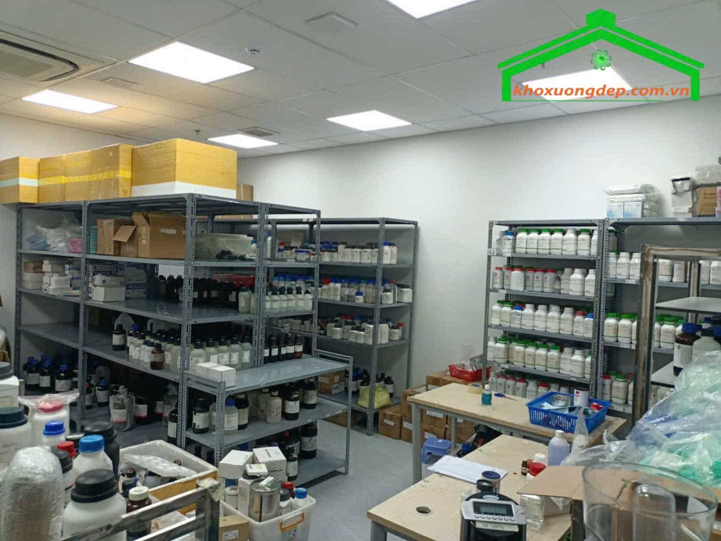 Cho thuê kho xưởng 1621m2 KCN Tân Bình