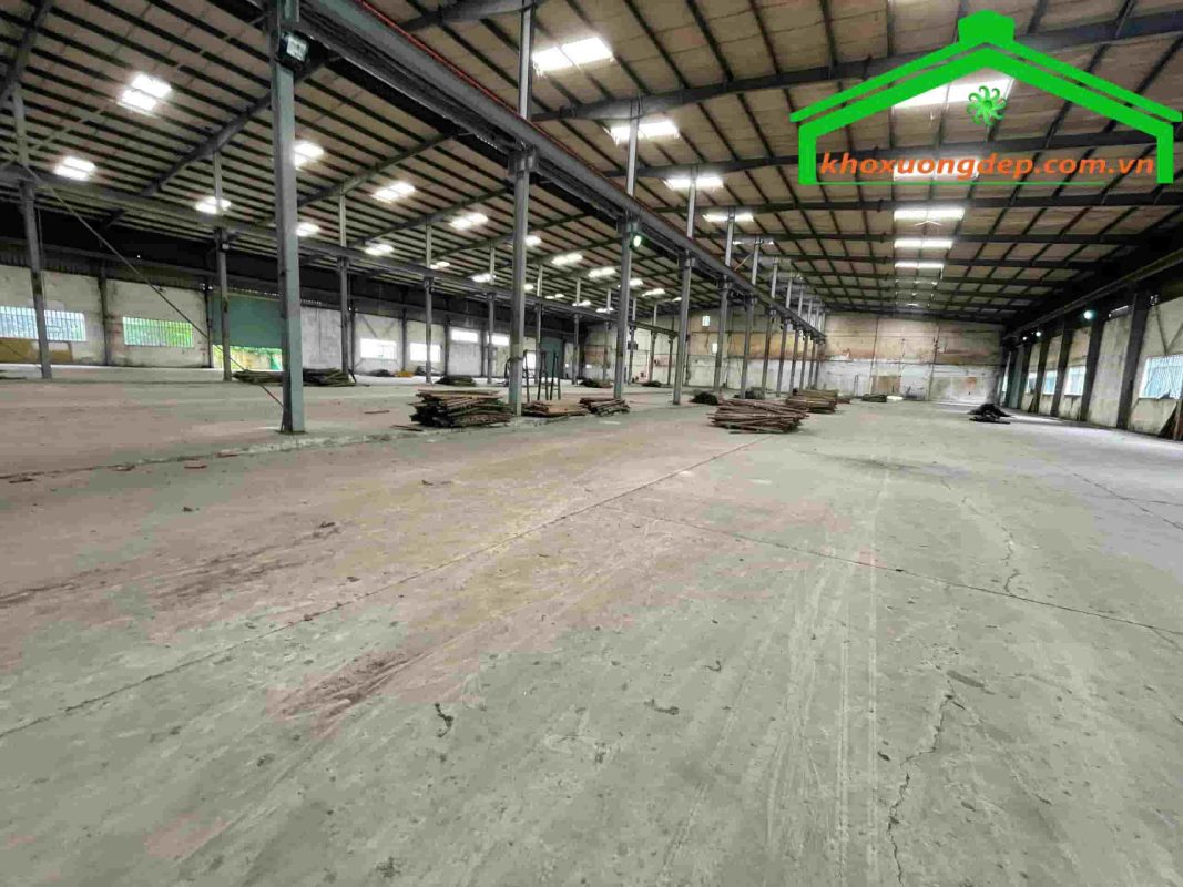 Cho thuê kho xưởng 10000m2 KCN cao VSIP Quảng Ngãi