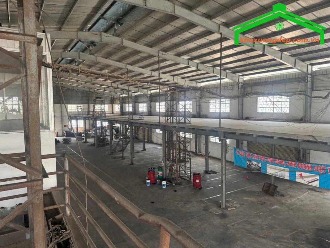 Cho thuê kho xưởng mặt tiền 4500m2 Tân Vĩnh Lộc