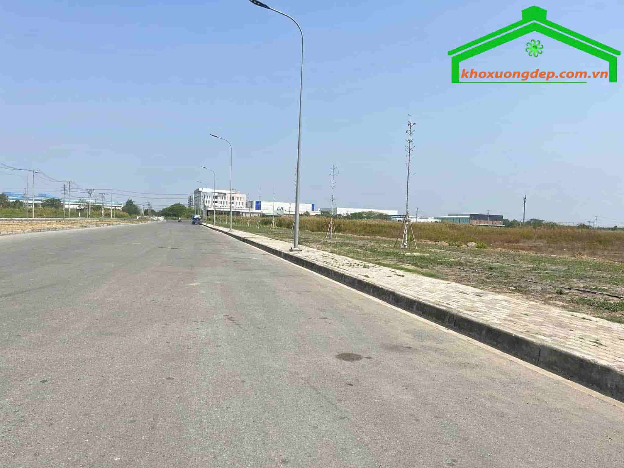 Bán đất 10000m2 trong khu công nghiệp Quảng Trị (QTIP)