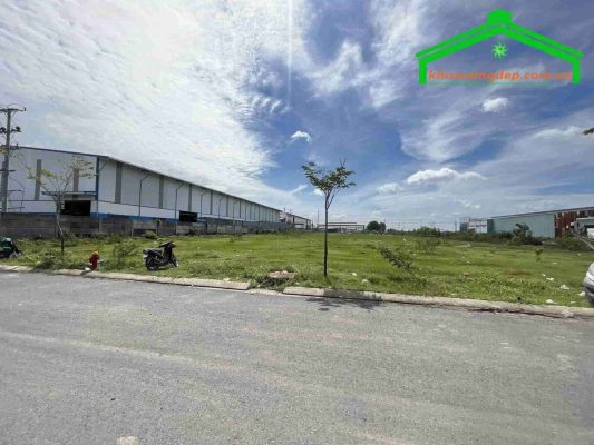 Bán đất 9000m2 trong KCN Liên Chiểu, Đà Nẵng giá tốt