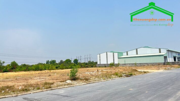 Bán 5000m2 đất khu công nghiệp Long Hậu, huyện Cần Giuộc, tỉnh Long An