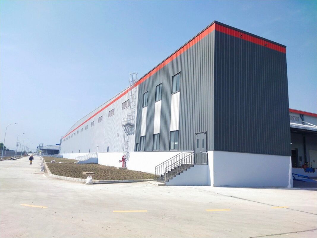 Kho xưởng logistic cho thuê 20.000m2 kcn Hải Sơn, có dock cont  