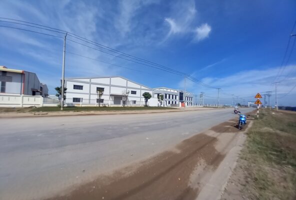 Giá thuê đất và phương thức thanh toán của khu công nghiệp Thuận Đạo, huyện Bến Lức, tỉnh Long An.
