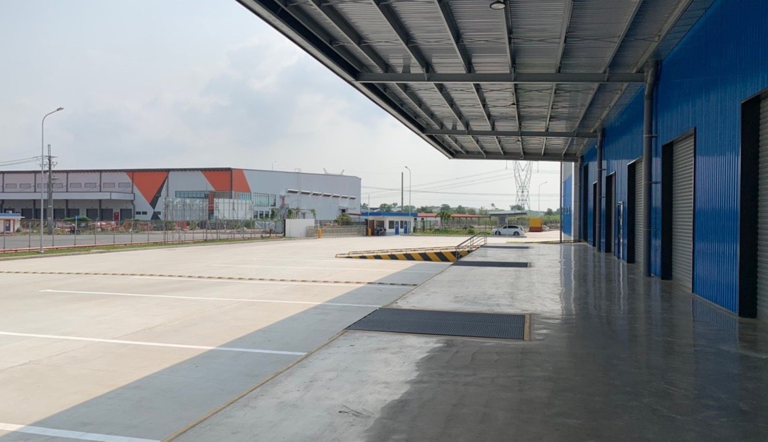 Kho xưởng 2000m2 chuẩn Global cho thuê kcn Tân Đô