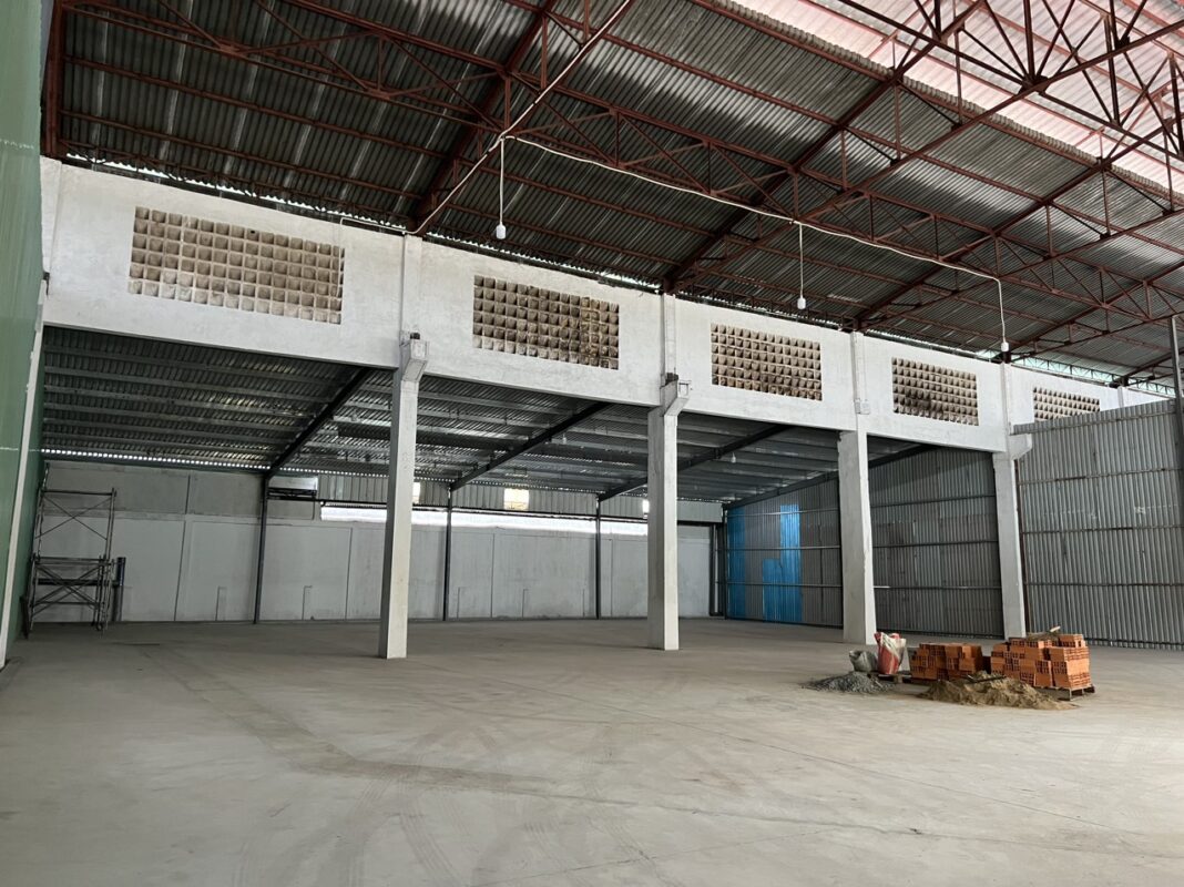 Cho thuê kho 700m2 Bình thới, P. 10, Q11 đường xe container.