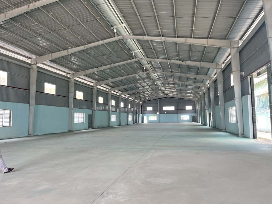 Cho thuê kho xưởng 1600 m2 trong cụm KCN Huyện Đức Hòa, Tỉnh Long An