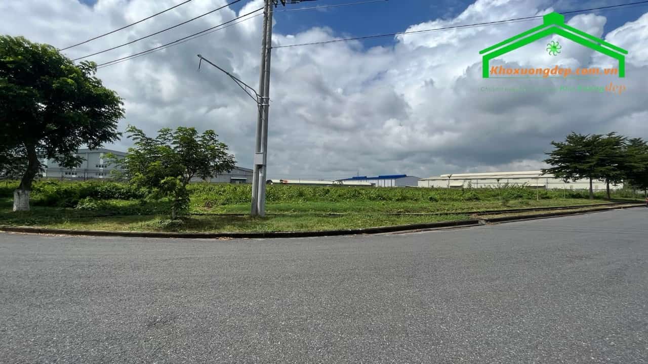 Bán 30,000 m2 đất công nghiệp trong KCN tại Thới Hoà, Bến Cát, Bình Dương